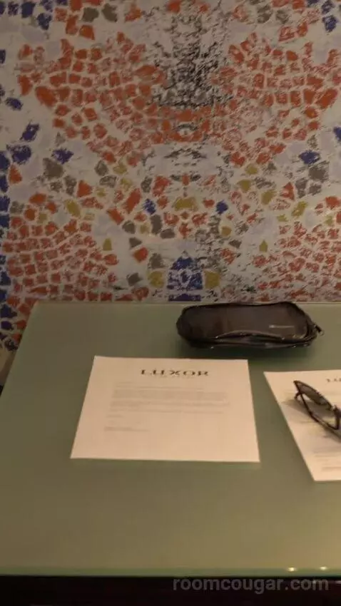 Pyramid Premier Two Queen (#16029) picture #20