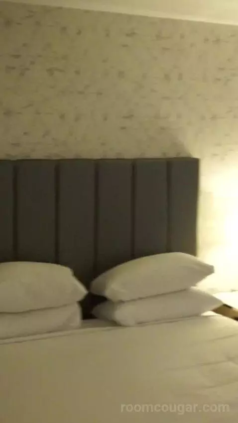 Flamingo Room, 2 Queens (#20161) bed picture #10