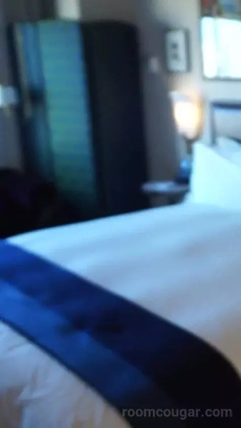 Classic King with a King Bed (#3048) bed picture #5