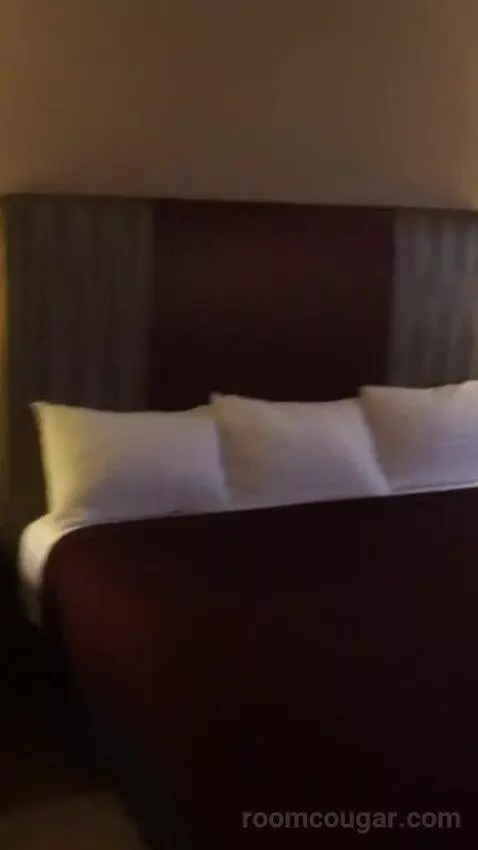 Casino Tower King Room (#530) bed picture #7