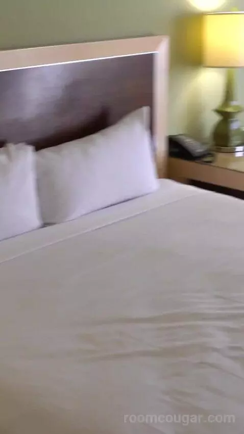 Grand Deluxe King Bed (#910) bed picture #3