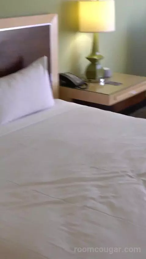 Grand Deluxe King Bed (#910) bed picture #5