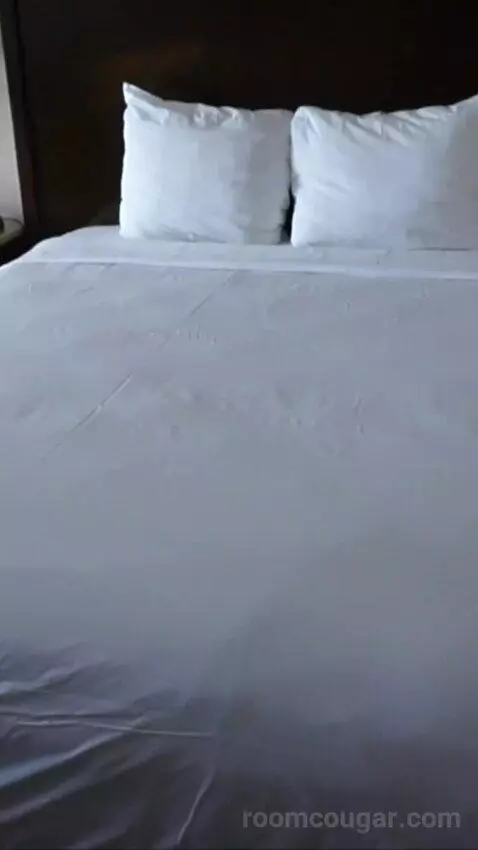 West Tower Double Queen Room (#34827) bed picture #6