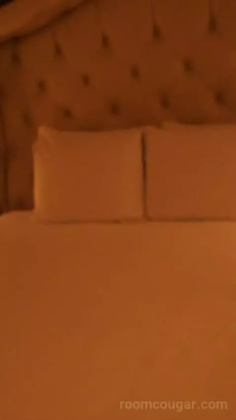 Luxury King Strip View (#858) bed picture #2