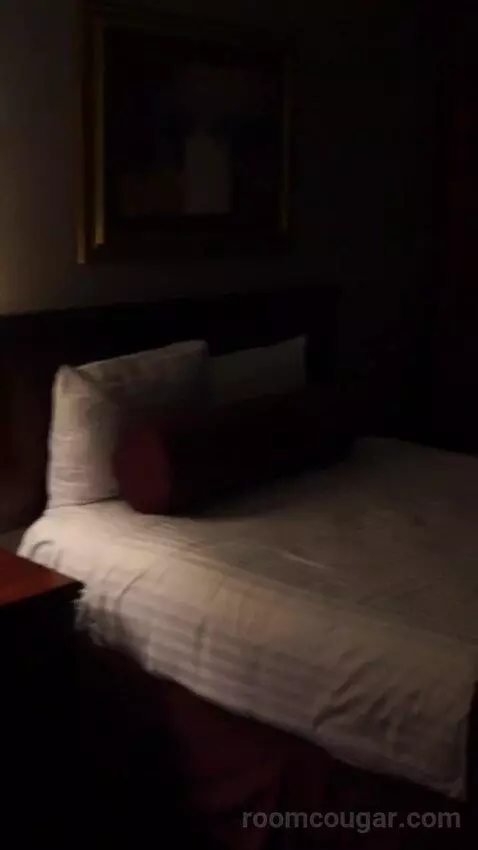 South Tower Two Queens (#1030) bed picture #11