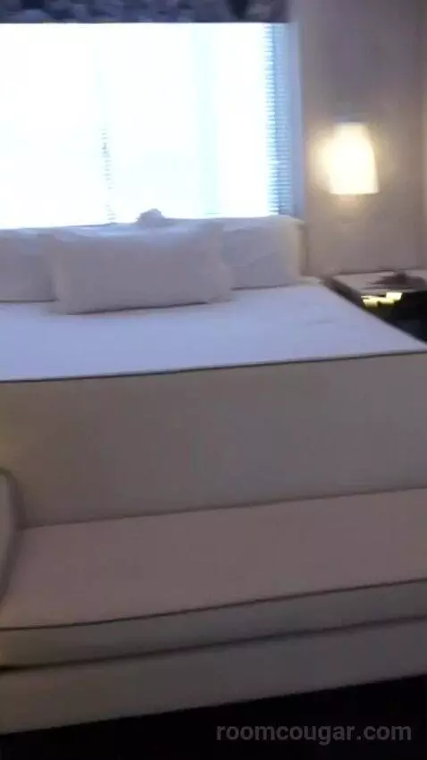 Marra King (#32628) bed picture #4