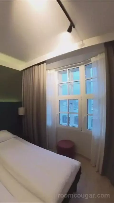 Superior Twin Room with View (#428) bed picture #7