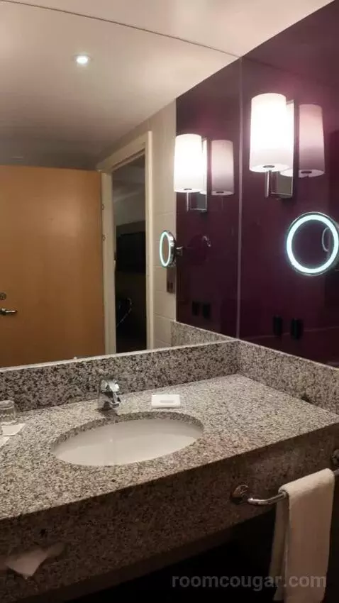 Standard (#563) bathroom picture #10