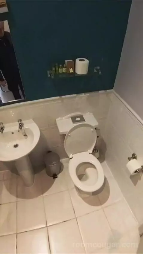 Standard Twin (#6) bathroom picture #10