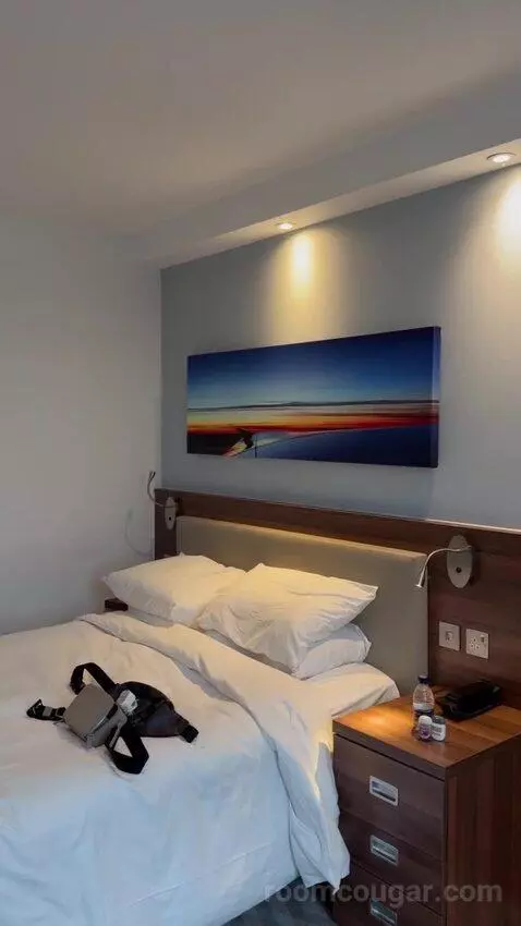 Standard (#249) bed picture #7