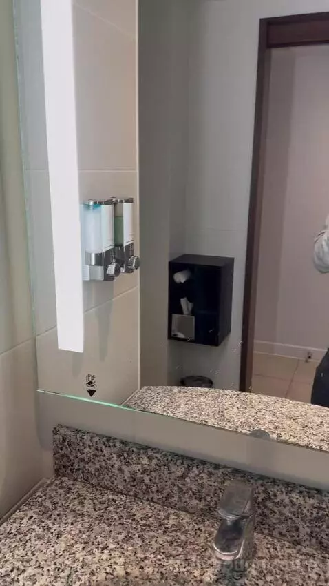 Standard (#249) bathroom picture #9