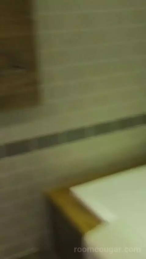 Suite (Double) bathroom picture #8