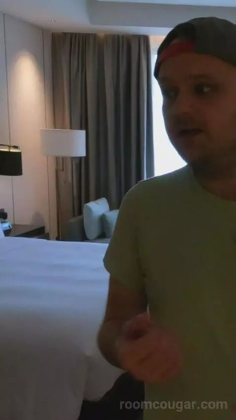 King Room with River View bed picture #9