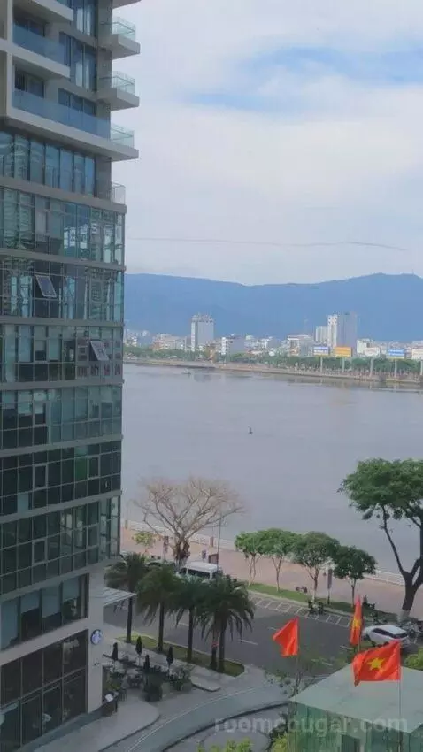 King Room with River View view picture #2