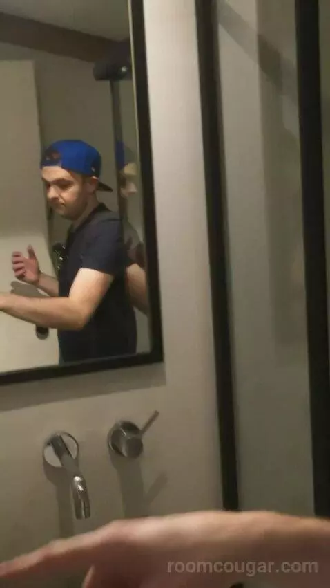 Standard (Standard Bal) bathroom picture #5
