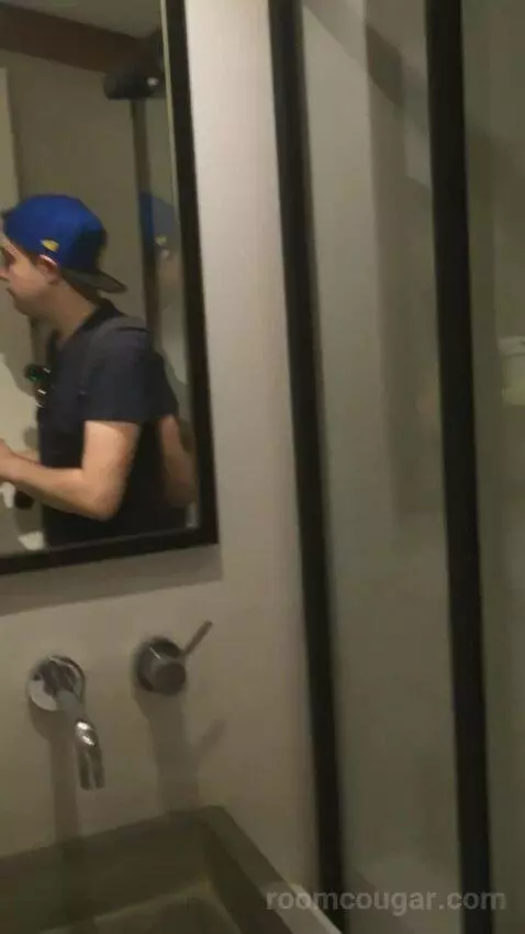 Standard (Standard Bal) bathroom picture #8