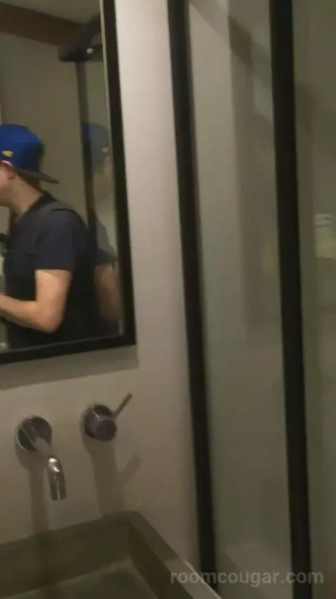 Standard (Standard Bal) bathroom picture #9