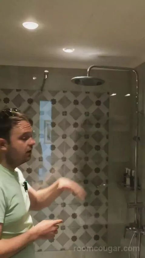 Suite (Acqua) bathroom picture #1