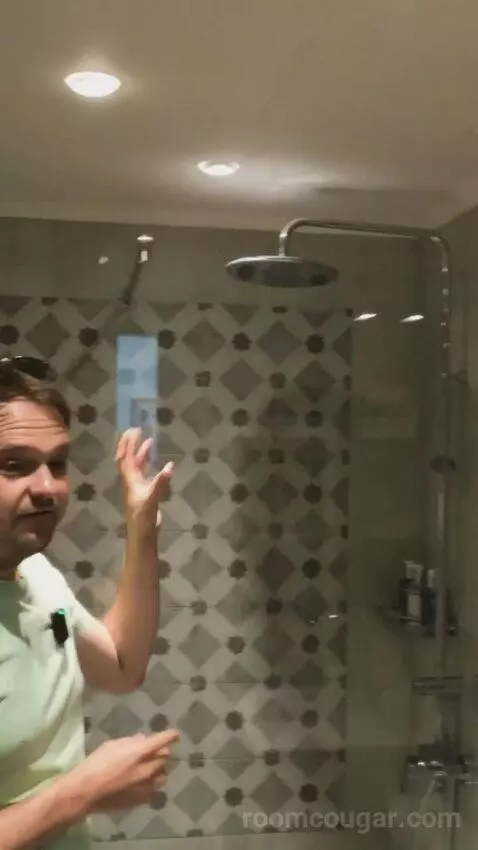Suite (Acqua) bathroom picture #3