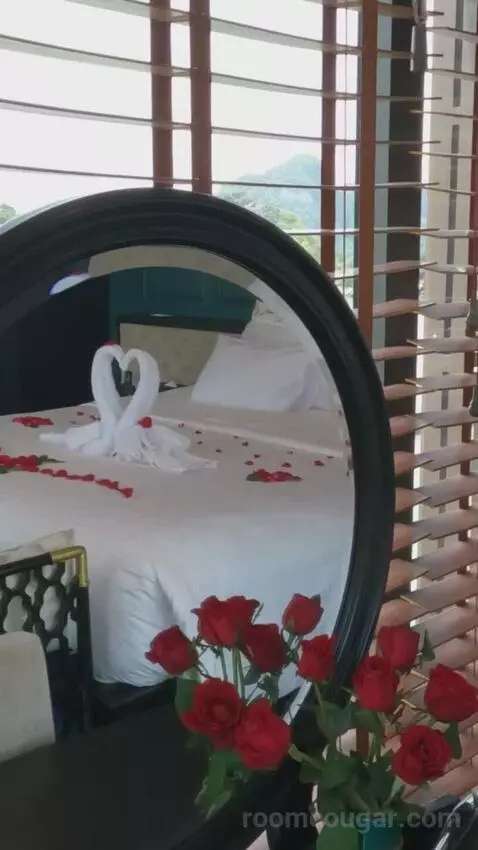 Presidential Suite with Private Sun Terrace - 2 Days 1 Night (#333) bed picture #7