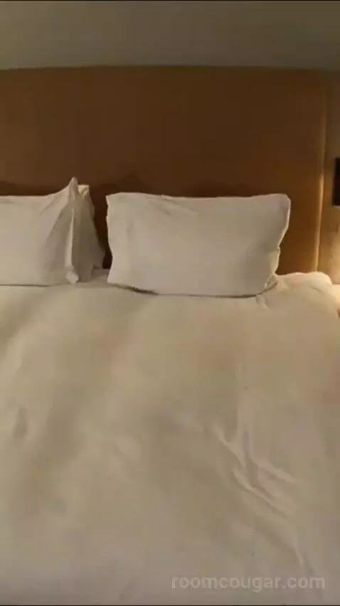King Room (#278) bed picture #5