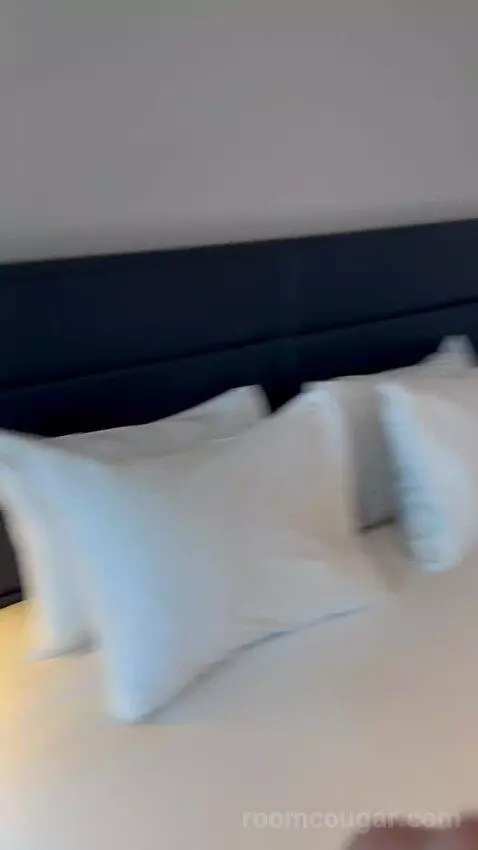 Standard (#209) bed picture #11