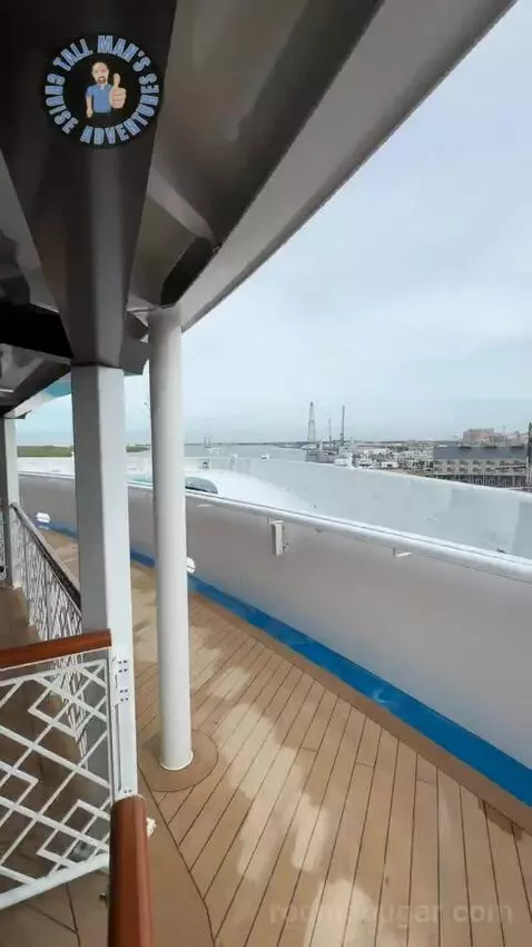 Suite (Havana Caban) view picture #12