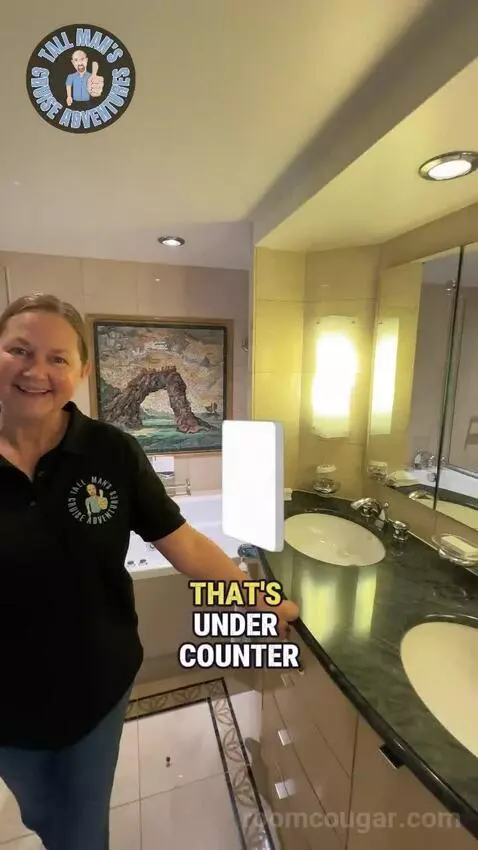 Owner Suite (#1600) bathroom picture #12