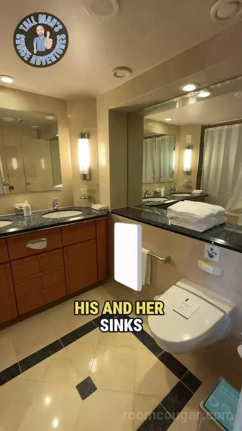 Grand Suite (#1560) bathroom picture #3