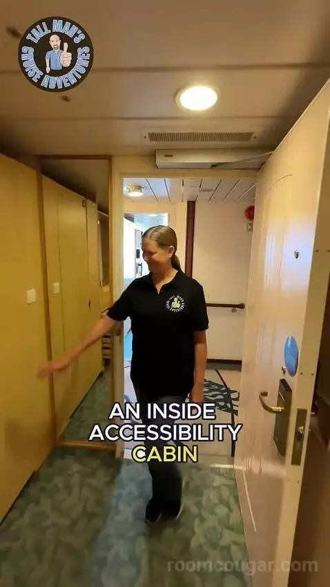 Inside Accessibility Cabin (#1535) picture #3