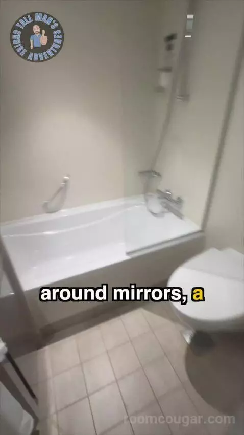 Aurea Premium Suite with Whirlpool (#11081) bathroom picture #7