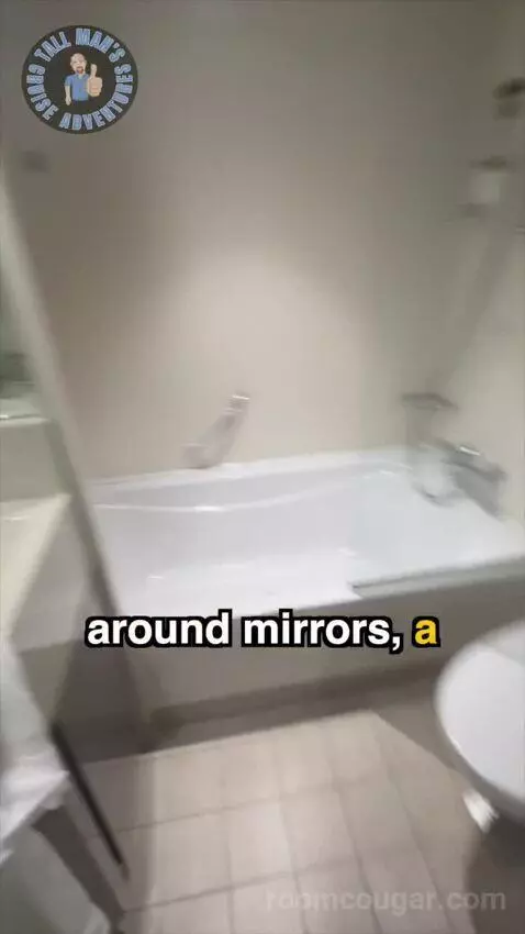 Aurea Premium Suite with Whirlpool (#11081) bathroom picture #8