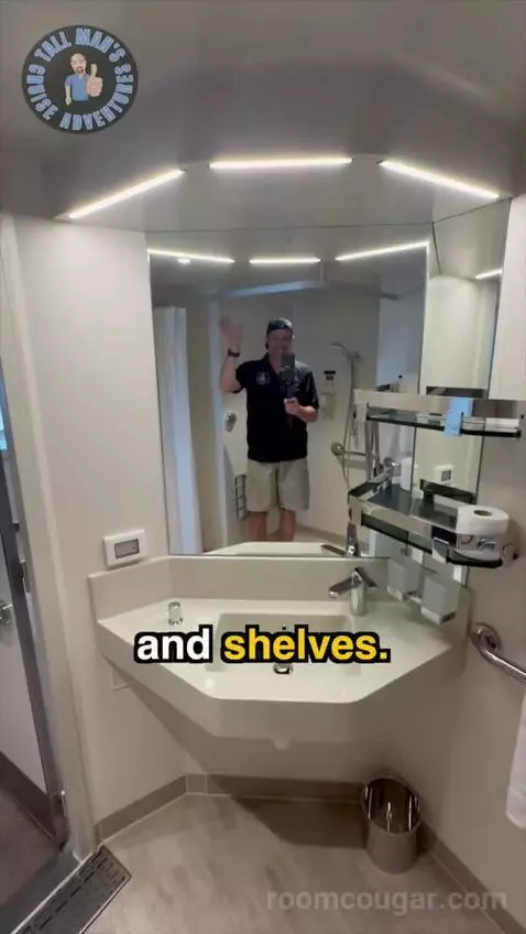 Accessible Ovean View (#5164) bathroom picture #9