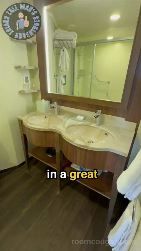 Suite (7236 Ocean) bathroom picture #3