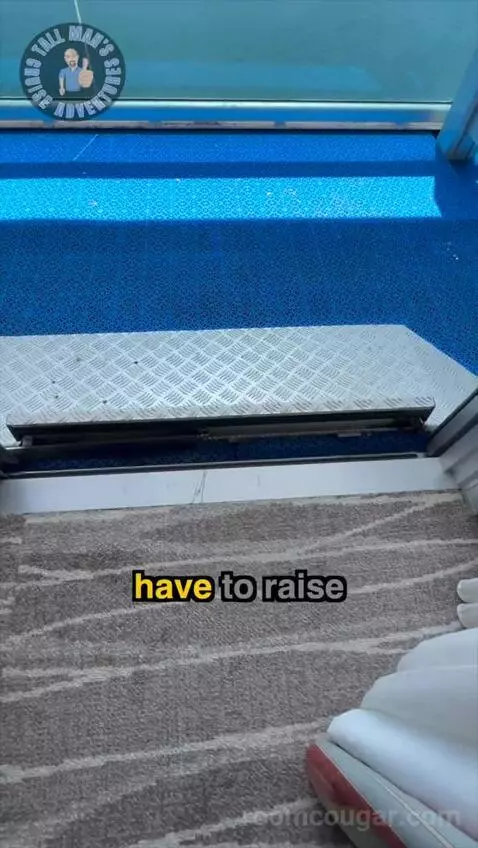 Accessible Balcony (R302) picture #15