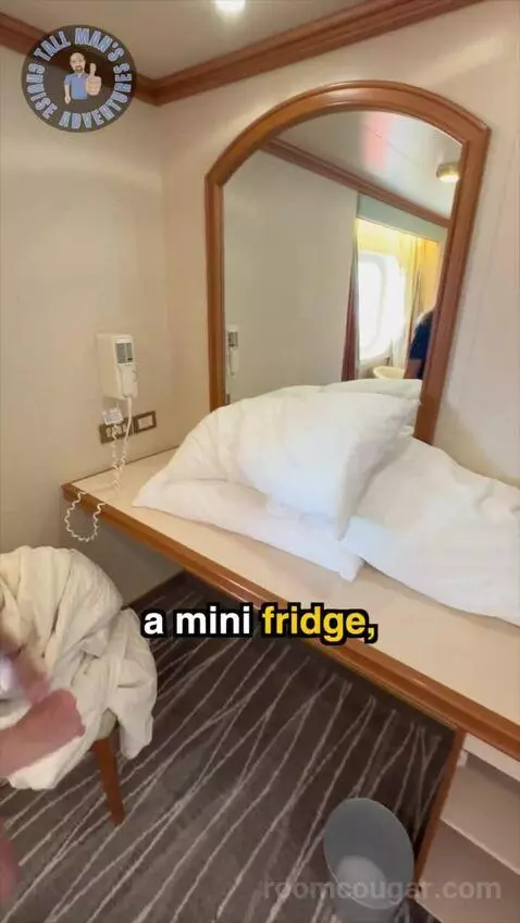 Accessible Ocean View (E304) bed picture #3