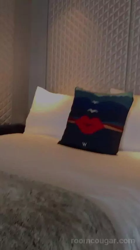 Guest Room, 2 Queen, Partial Mountain View bed picture #4