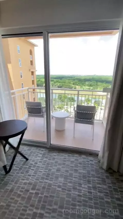 2 Queen Beds, Lakefront View, Pool View, Guest Room (#1134) view picture #4