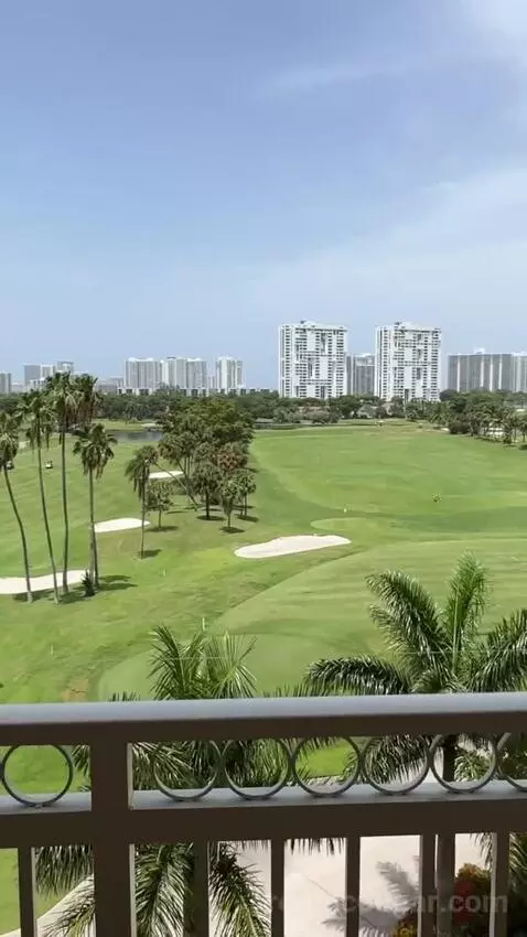 Junior Suite King, Junior Suite, 1 King, Sofa Bed, Balcony (#1605) view picture #7