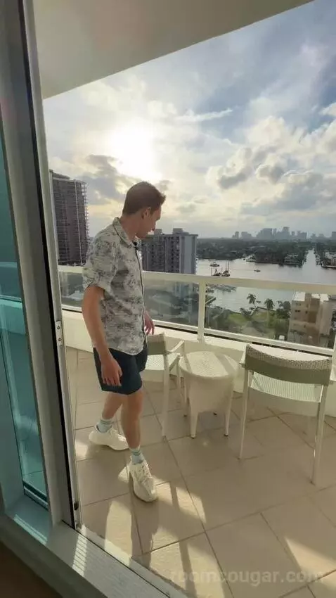 Junior Suite with Intracoastal View (#1426) view picture #3