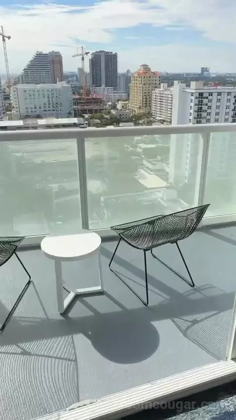 Spectacular Queen Room, Guest Room, 2 Queen, Partial Ocean View, Balcony (#1725) view picture #3