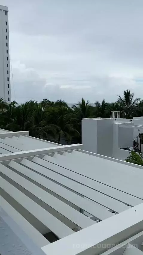 Fabulous Studio Suite, Larger Studio, Ocean View, Balcony (#434) view picture #9