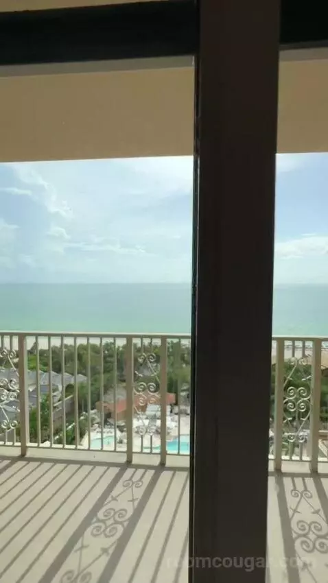 Two-Bedroom Ocean View Suite (#1153) view picture #4