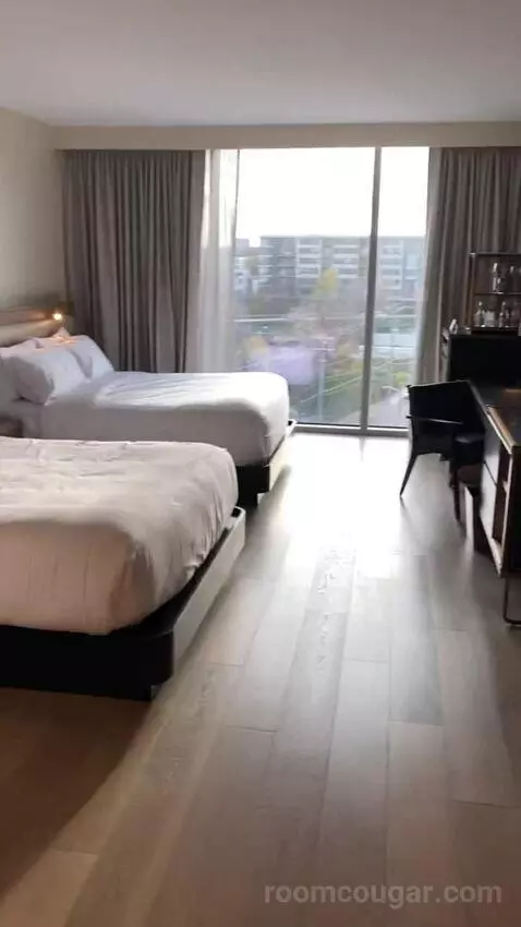 Wonderful Queen Queen (#510) bed picture #3