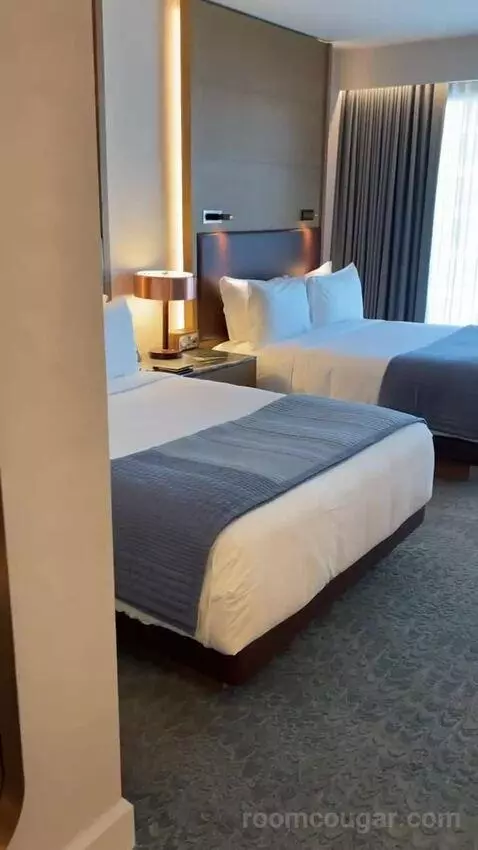 Deluxe Queen Room with Two Queen Beds (#1812) bed picture #2