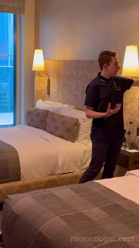 Premier Queen Room with Two Queen Beds bed picture #4