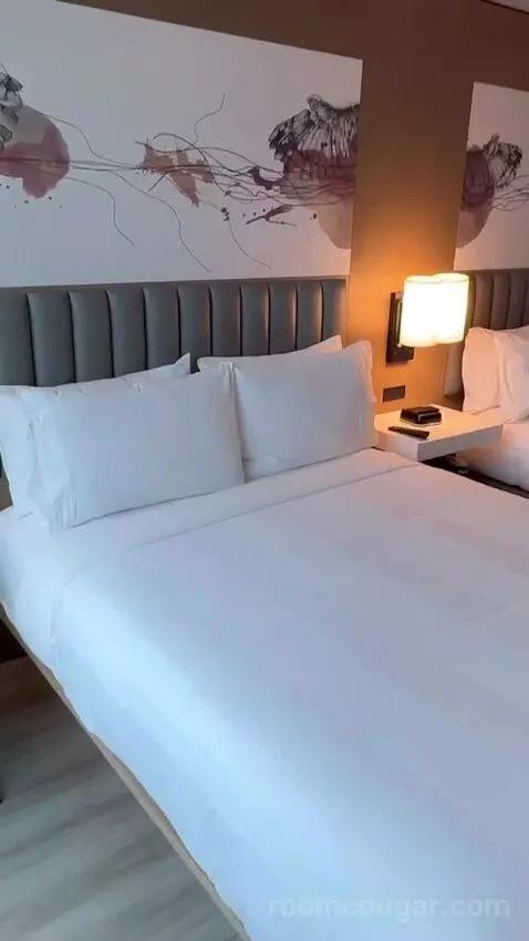 View Room,, 2 Queen Beds, Guest Room, 2 Queen, City View, High Floor (#3024) bed picture #10