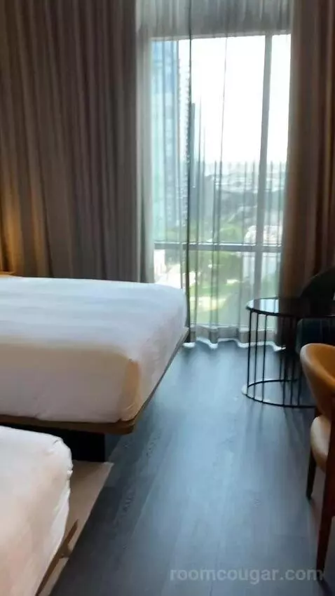 Guest Room with M Club Lounge Access, 2 Queen, City View (#1434) bed picture #11
