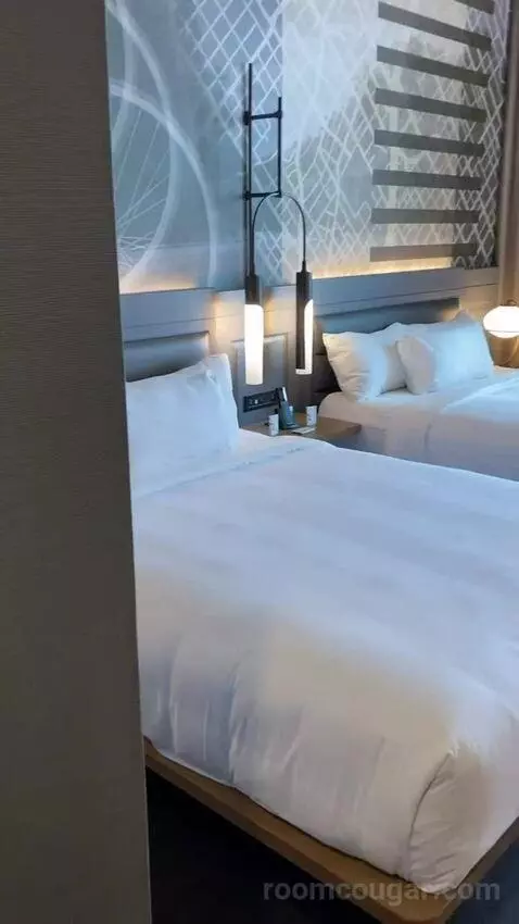Guest Room with M Club Lounge Access, 2 Queen, City View (#1434) bed picture #6
