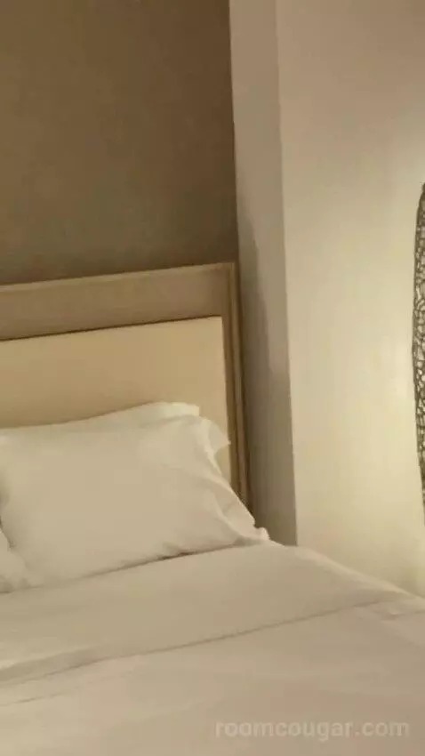 Room with 2 Queen Beds (#1102) bed picture #8